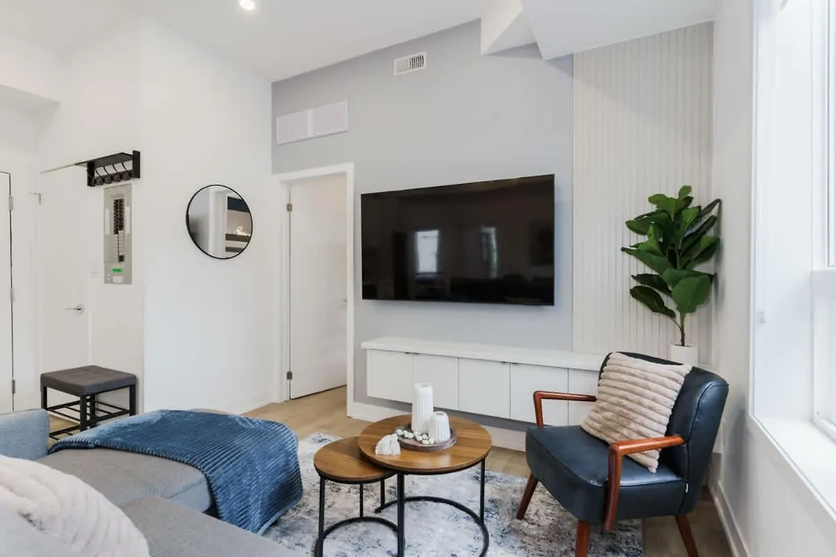 Luxury Suite W Patio Prime Location トロント